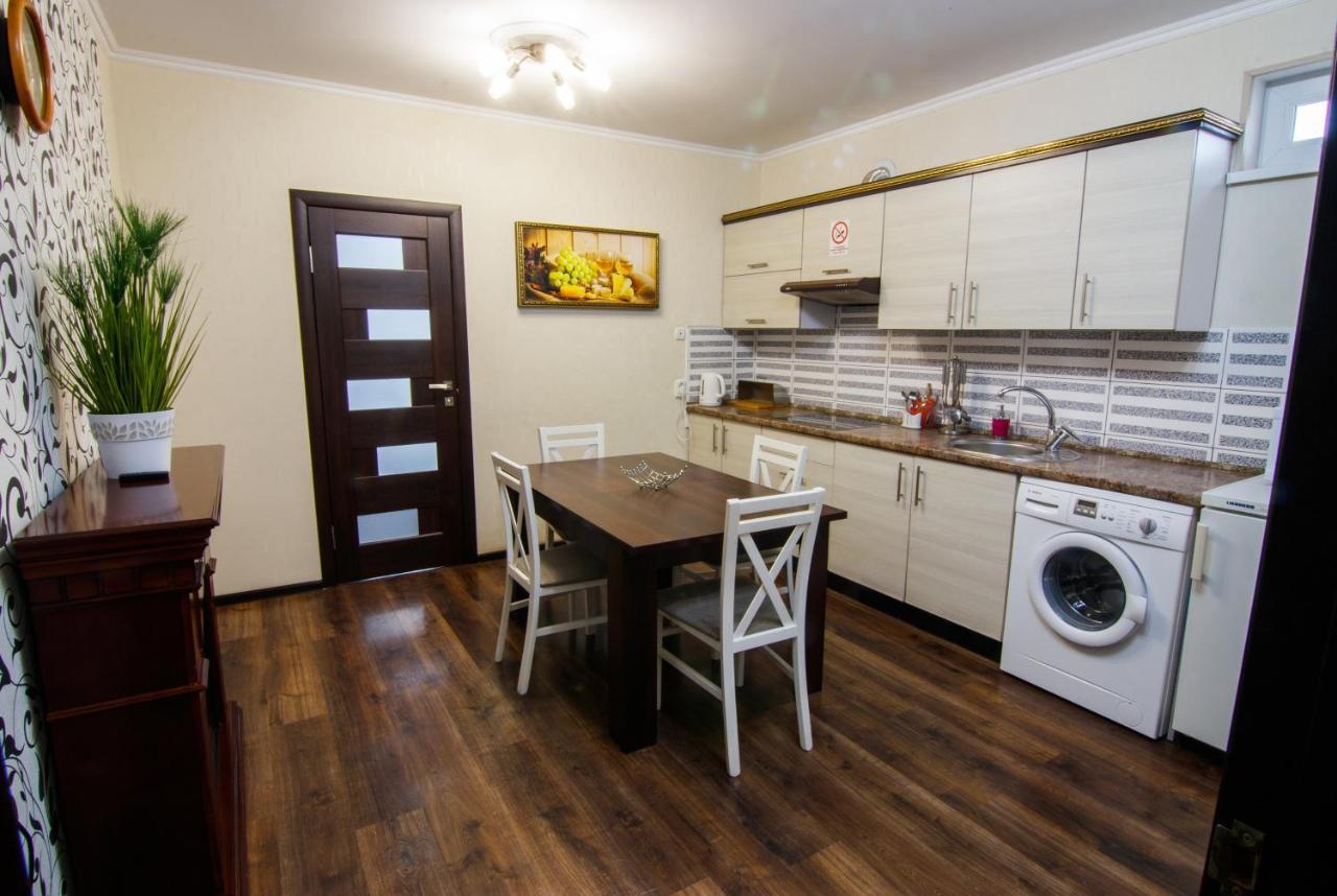 Aparthotel Bonus Vinnycja Exteriér fotografie